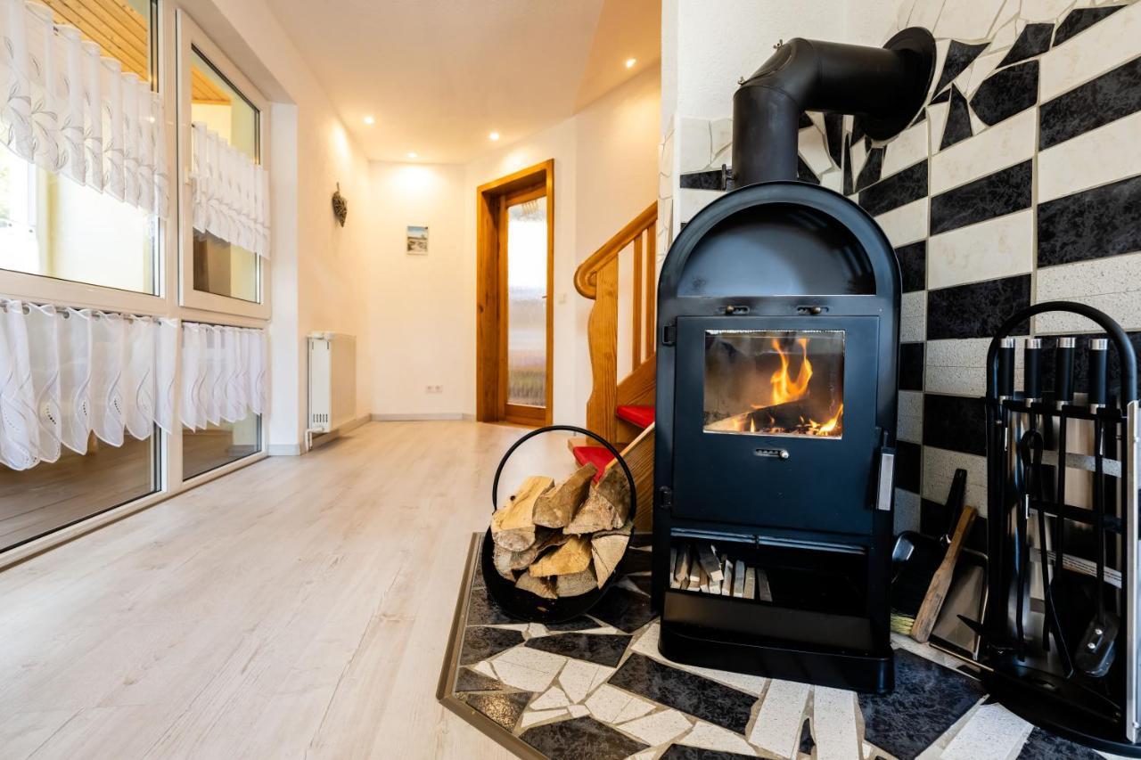 Waldblickwohnung Mit Schoener Terrasse Und Kamin Sebnitz Eksteriør billede
